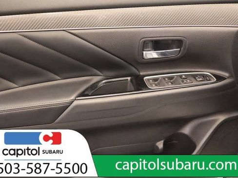 Used 2019 Mitsubishi Outlander SEL AWD/4WD image 11