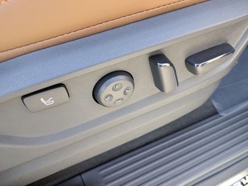 New 2026 Nissan Armada Platinum Reserve image 38