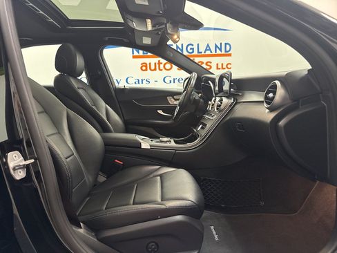 Used 2021 Mercedes-Benz C 300 4MATIC Sedan w/ Premium Package image 21
