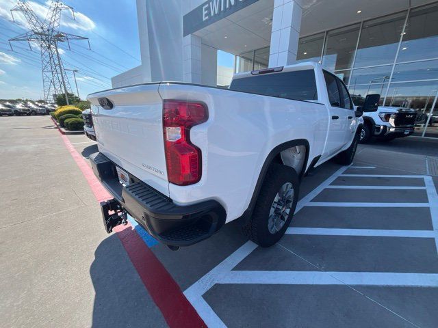 Used 2026 Chevrolet Silverado 2500 Custom w/ Custom Value Package AWD/4WD image 6