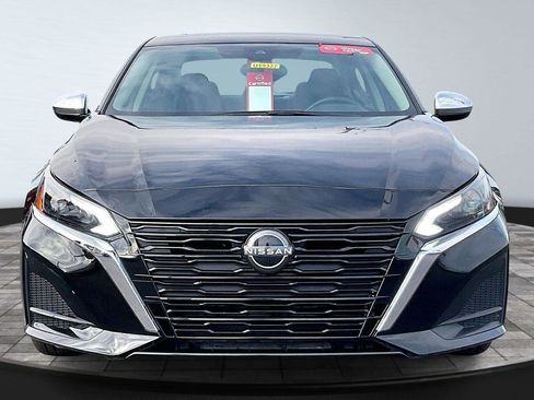 Certified 2024 Nissan Altima 2.5 S image 4