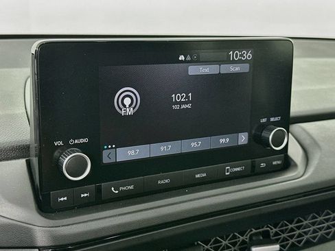 Used 2025 Honda Accord SE image 17