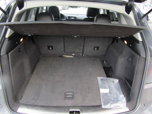 Used 2017 Audi Q5 2.0T Premium Plus w/ Technology Package image 28