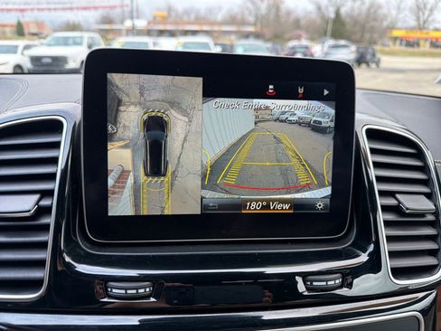 Used 2017 Mercedes-Benz GLS 450 4MATIC w/ Premium Package image 23
