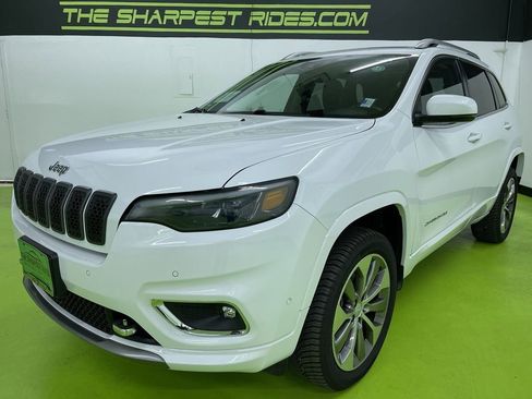 Used 2019 Jeep Cherokee Overland w/ Technology Group image 5