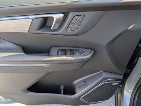 New 2026 Buick Enclave Preferred w/ Power Package image 17