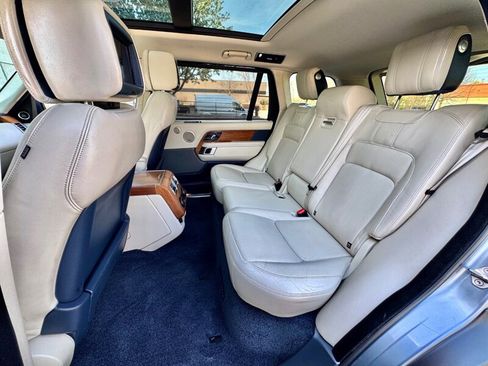 Used 2019 Land Rover Range Rover Long Wheelbase Supercharged AWD/4WD image 27