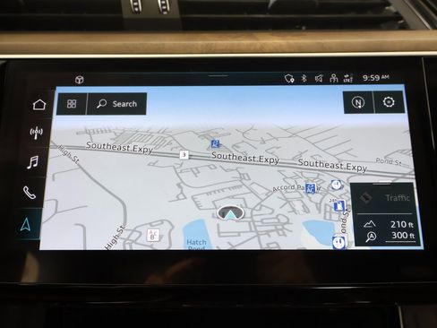 Used 2022 Audi e-tron Premium Plus image 14