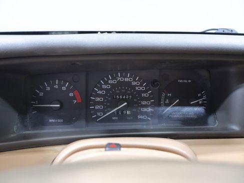 Used 1996 Lincoln Mark VIII RWD image 26