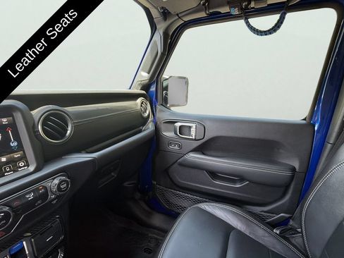 Used 2020 Jeep Wrangler Unlimited Sahara AWD/4WD image 35