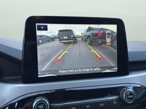 Used 2020 Ford Escape SEL image 19