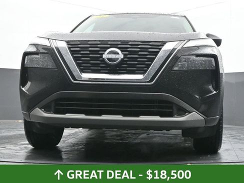 Used 2023 Nissan Rogue S image 41