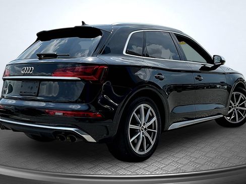 Used 2023 Audi SQ5 Premium Plus w/ Premium Plus Package AWD/4WD image 3