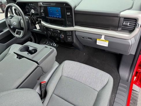 New 2025 Ford F350 XLT image 17