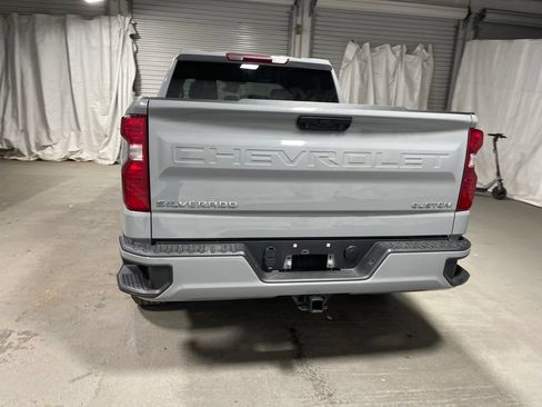 Used 2024 Chevrolet Silverado 1500 Custom AWD/4WD image 6