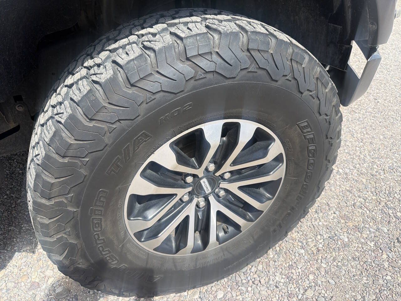 Used 2019 Ford F150 Raptor AWD/4WD image 16