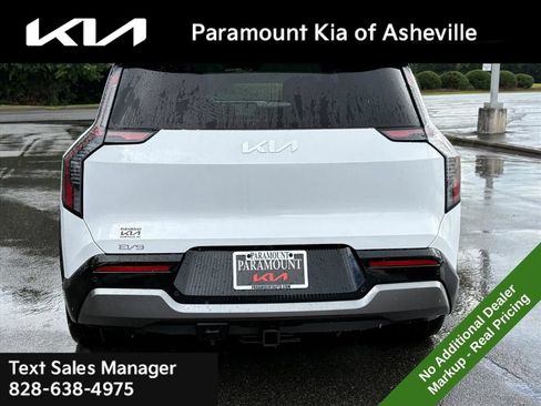 New 2026 Kia EV9 Land AWD/4WD image 5