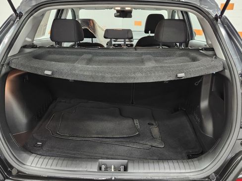 Used 2021 Hyundai Kona SE image 19