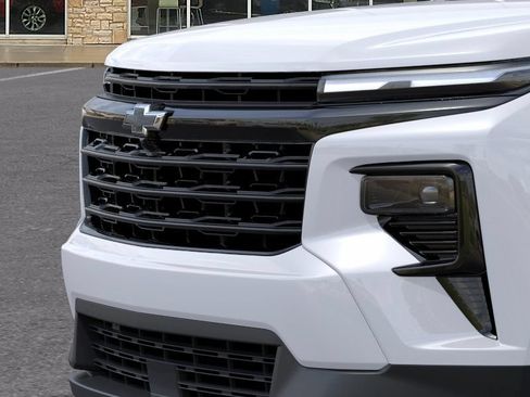 New 2026 Chevrolet Traverse LT w/ Midnight/Sport Edition FWD image 13