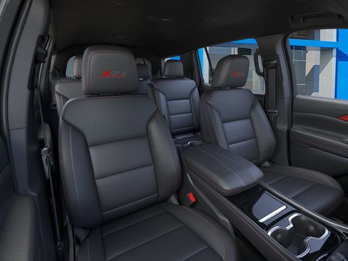 New 2026 Chevrolet Traverse Z71 w/ Enhanced Driving Package image 40