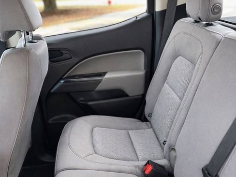 Used 2018 Chevrolet Colorado W/T w/ WT Convenience Package image 10