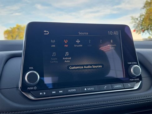 Used 2025 Nissan Rogue S image 22