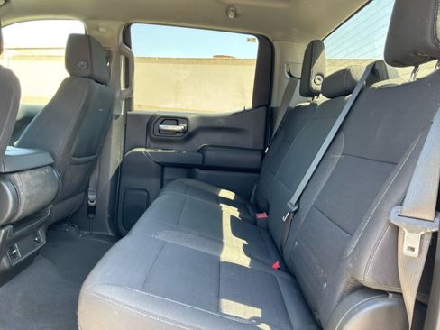 Used 2023 Chevrolet Silverado 1500 Custom RWD image 17