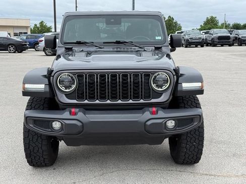 Used 2024 Jeep Wrangler Unlimited Rubicon AWD/4WD image 13