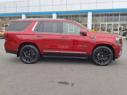 Used 2022 GMC Yukon Denali AWD/4WD image 11