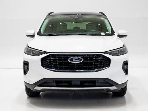 Used 2025 Ford Escape SE w/ PHEV Premium Package FWD image 4