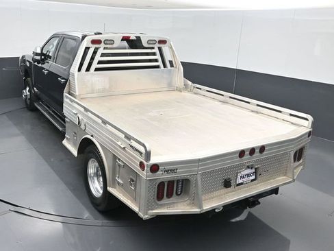 Used 2025 Ford F350 Lariat w/ Chrome Package AWD/4WD image 35