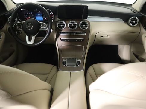 Used 2022 Mercedes-Benz GLC 300 image 13