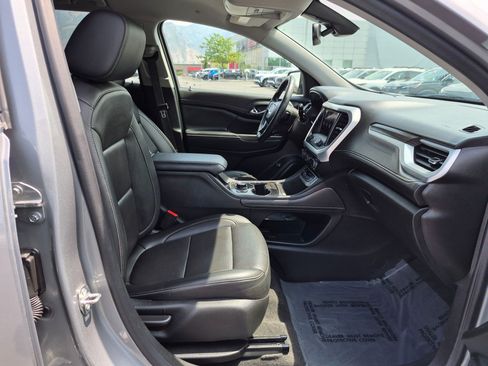 Used 2023 GMC Acadia SLT AWD/4WD image 33
