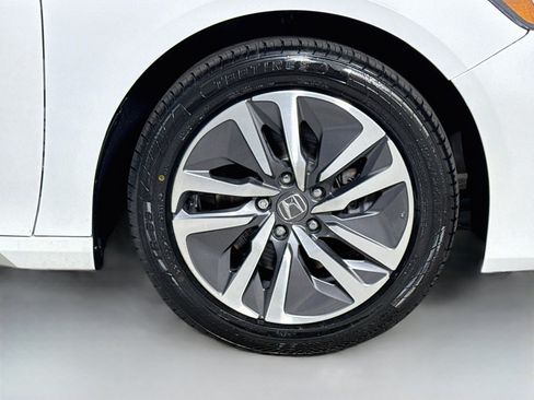 Used 2021 Honda Accord EX image 32