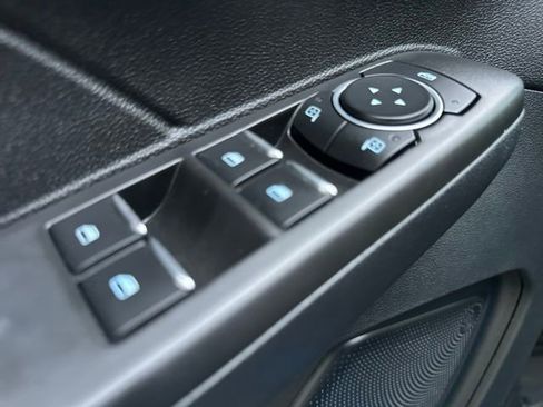 Used 2021 Ford Escape SE w/ Convenience Package image 23