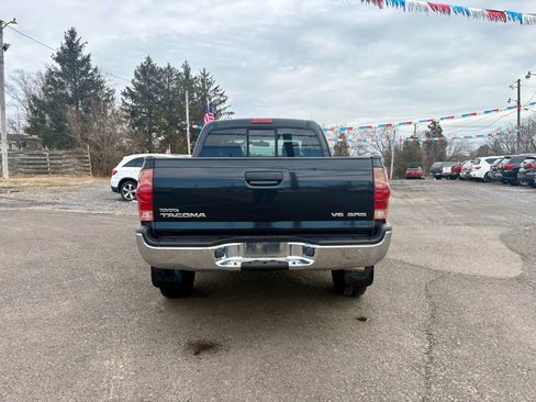 Used 2008 Toyota Tacoma 4x4 Access Cab V6 image 4