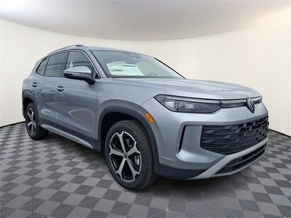 New 2026 Volkswagen Tiguan SE