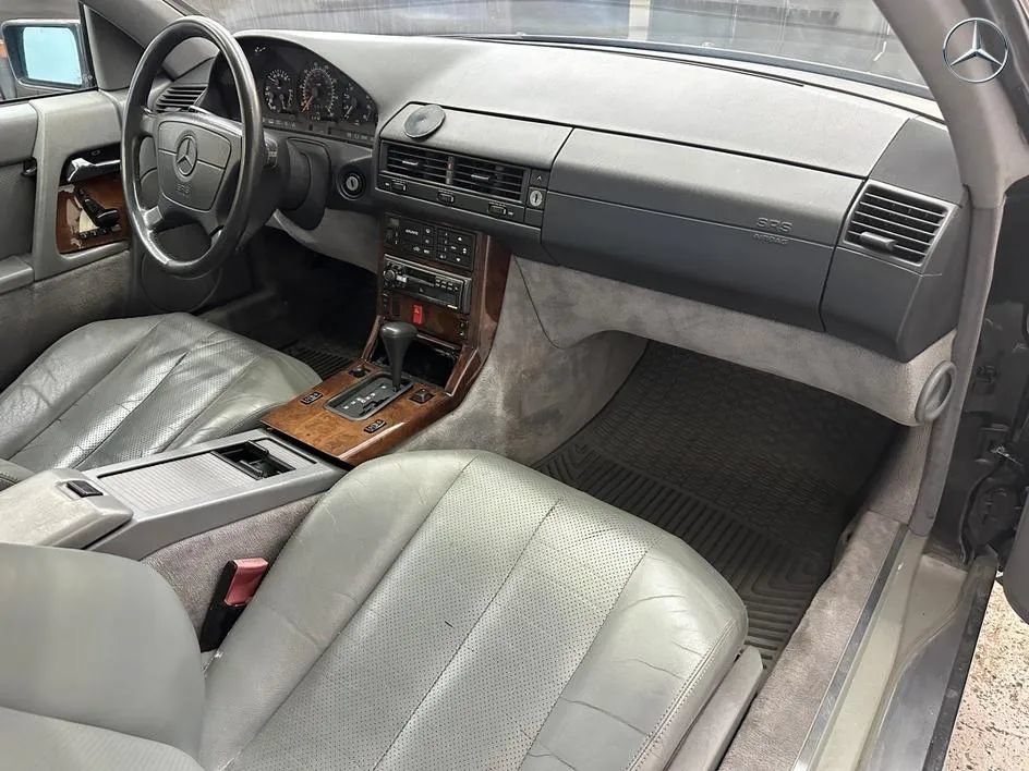 Used 1993 Mercedes-Benz 300 SL image 18