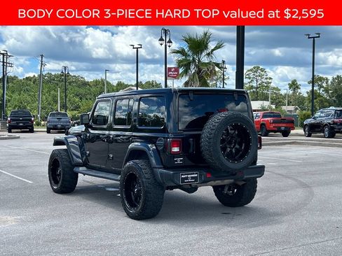Used 2021 Jeep Wrangler Unlimited Sahara AWD/4WD image 3