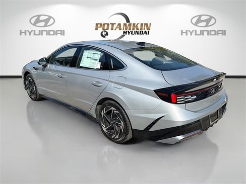 New 2026 Hyundai Sonata SEL image 7