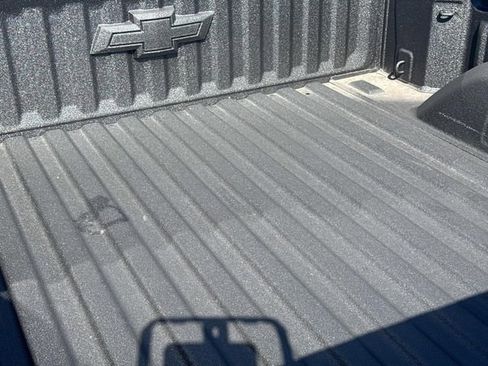 Used 2025 Chevrolet Silverado 1500 ZR2 w/ Technology Package image 13