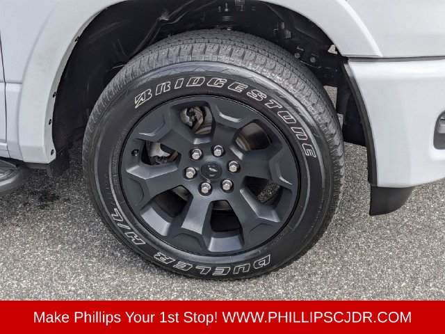 Used 2025 RAM 1500 Big Horn AWD/4WD image 10