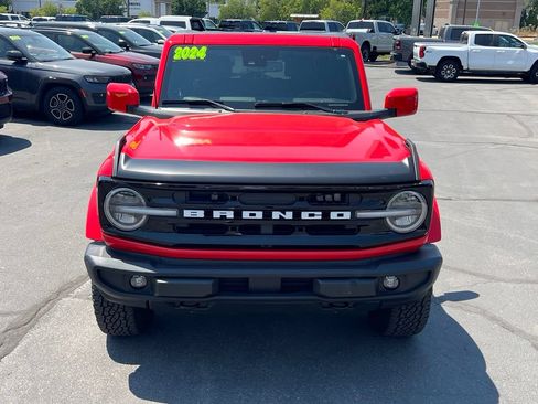 Used 2024 Ford Bronco Outer Banks AWD/4WD image 4