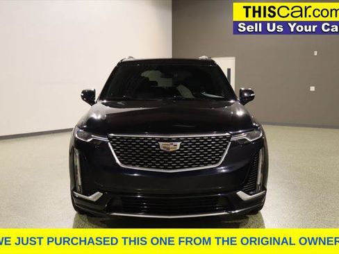 Used 2022 Cadillac XT6 Premium Luxury FWD image 3