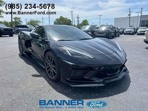 Used 2023 Chevrolet Corvette Stingray Preferred Cpe w/ Z51 Performance Package RWD image 1