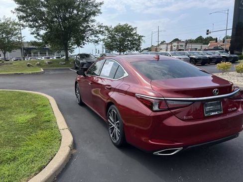 Certified 2025 Lexus ES 350 w/ Premium Package FWD image 5