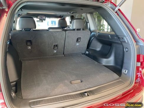 New 2026 Jeep Grand Cherokee Altitude AWD/4WD image 8