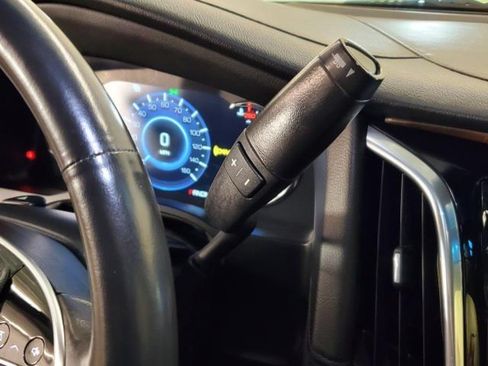 Used 2016 Cadillac Escalade Premium AWD/4WD image 28