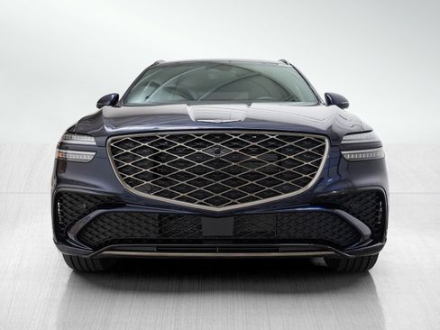 Used 2026 Genesis GV70 2.5T Sport Prestige AWD/4WD image 2