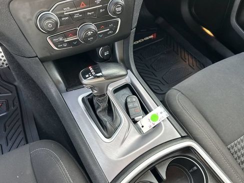 Used 2022 Dodge Charger R/T RWD image 22